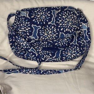 Vera Bradley “Petal Splash” Crossbody Messenger Bag Cottagecore chic